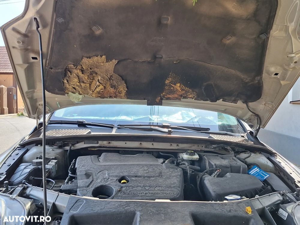 Ford Mondeo - 31