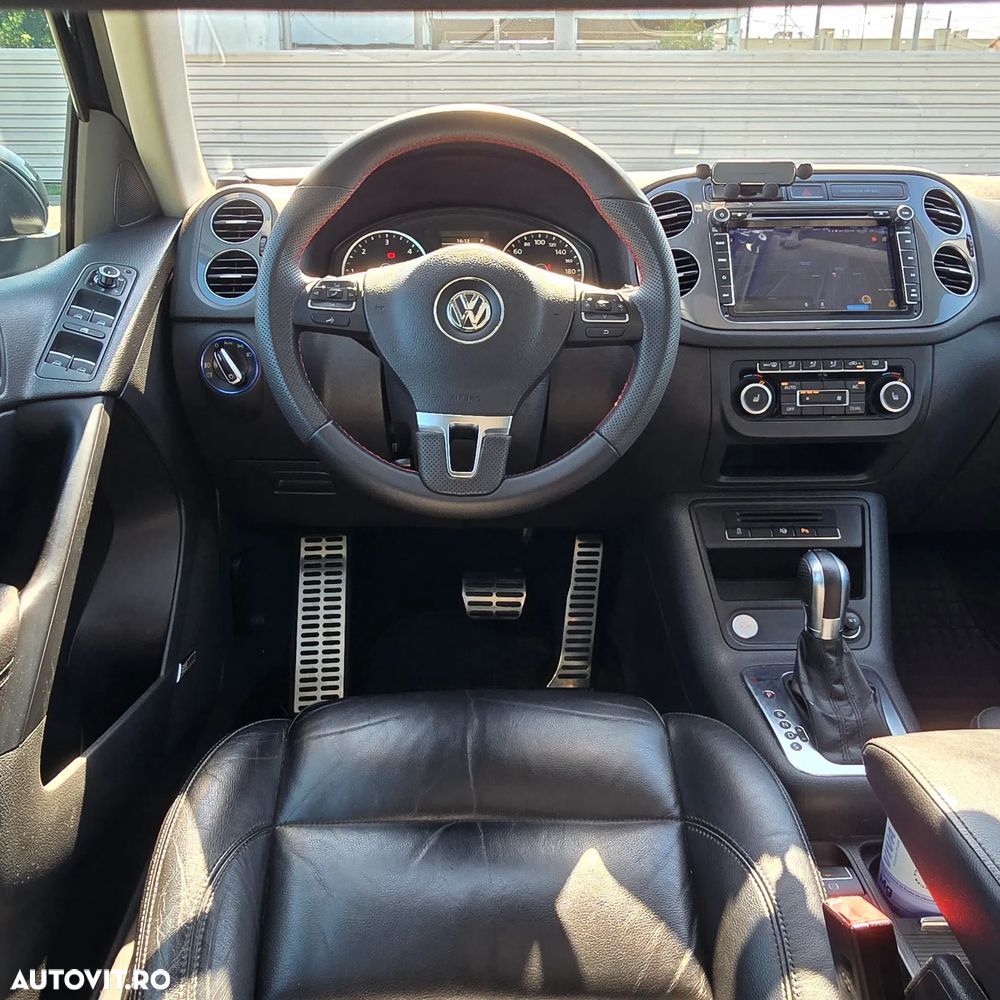 Volkswagen Tiguan - 14