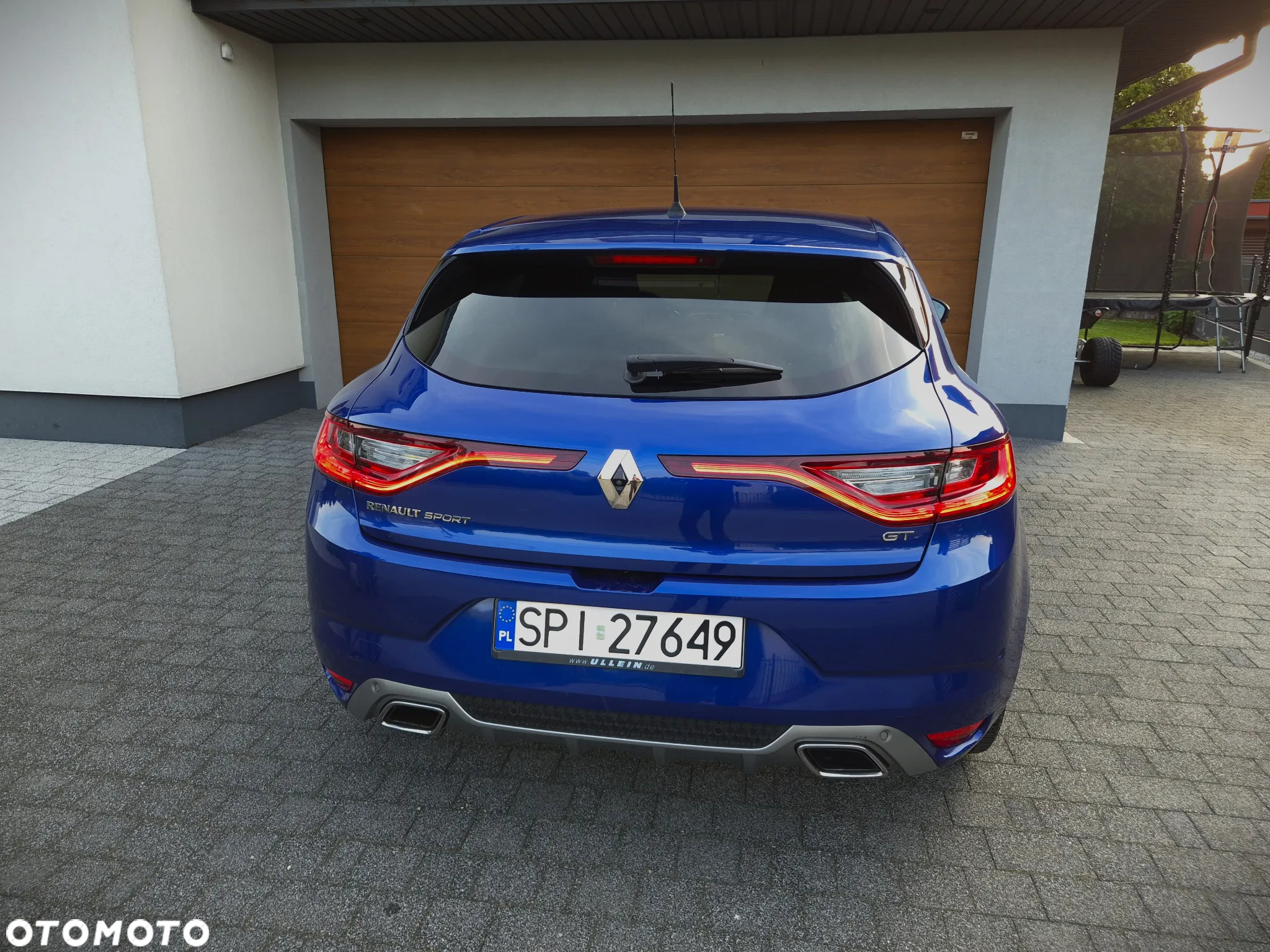 Renault Megane ENERGY TCe 205 EDC GT - 12