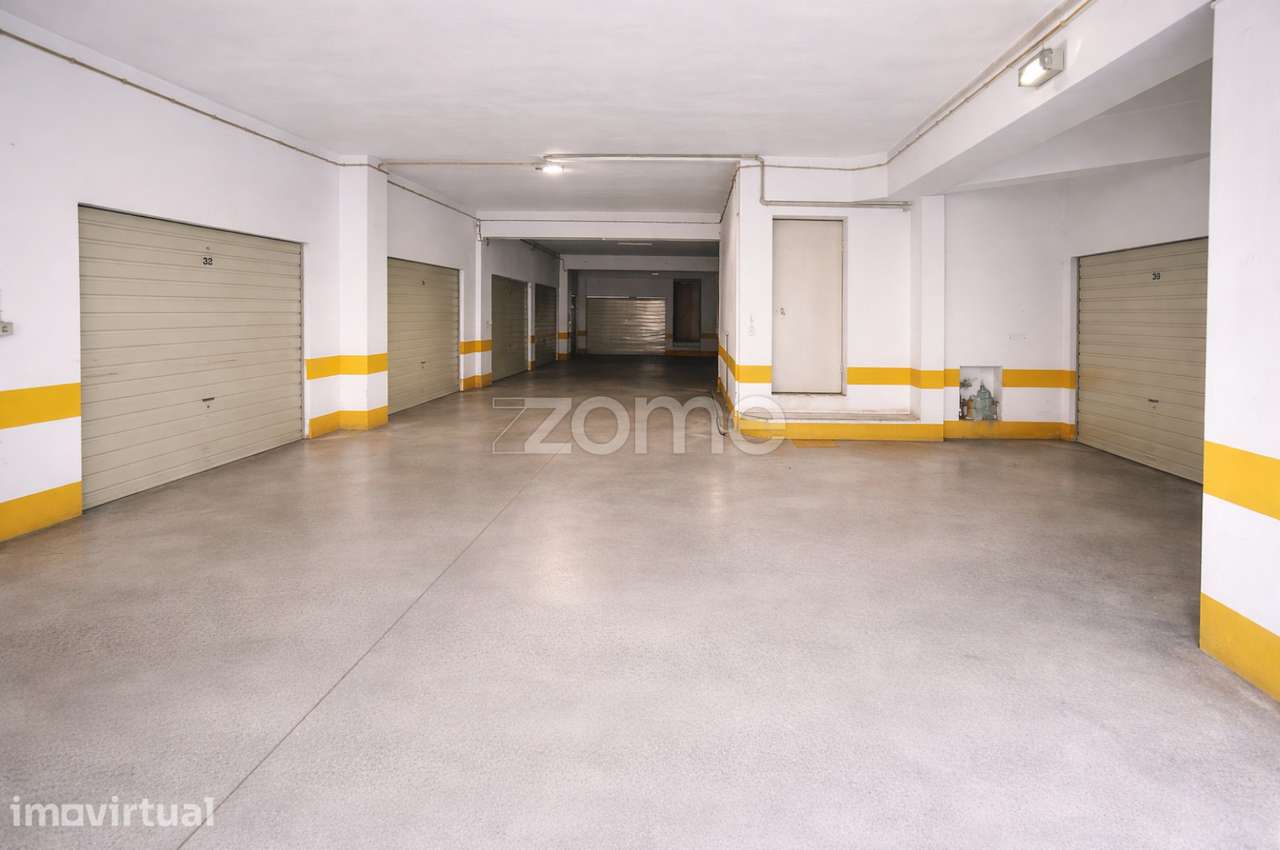 Garagem no centro da cidade - Grande imagem: 4/4