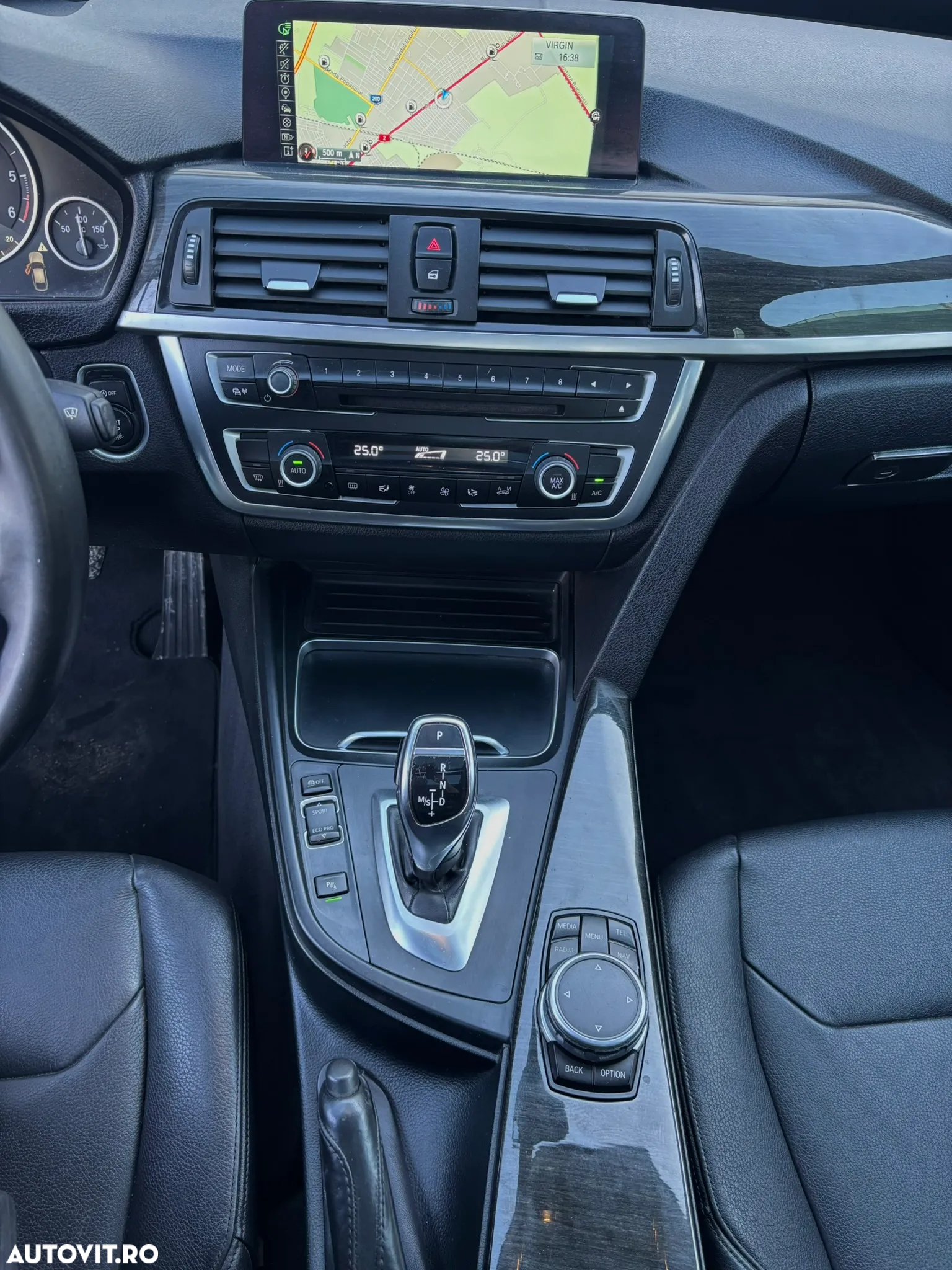 BMW Seria 3 320d GT Aut. Luxury Line - 26