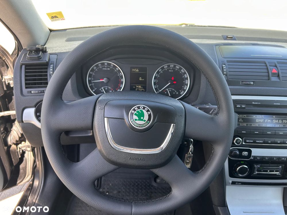 Skoda Octavia 2.0 TDI DPF Ambition - 12