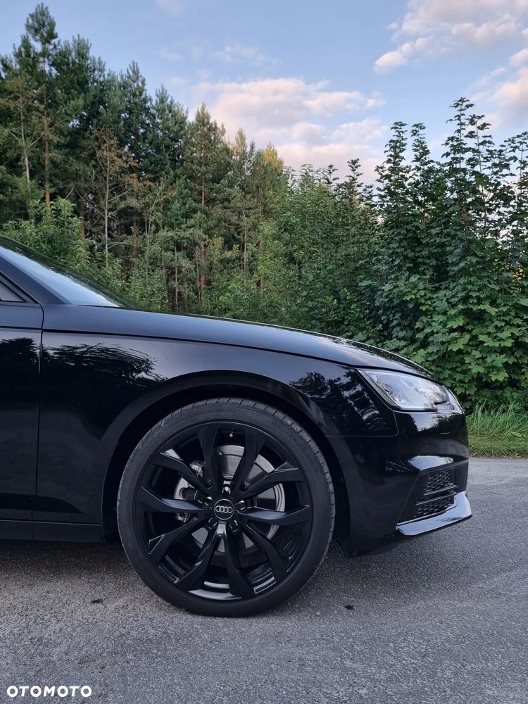 Audi A4 Avant 2.0 TDI S tronic - 33