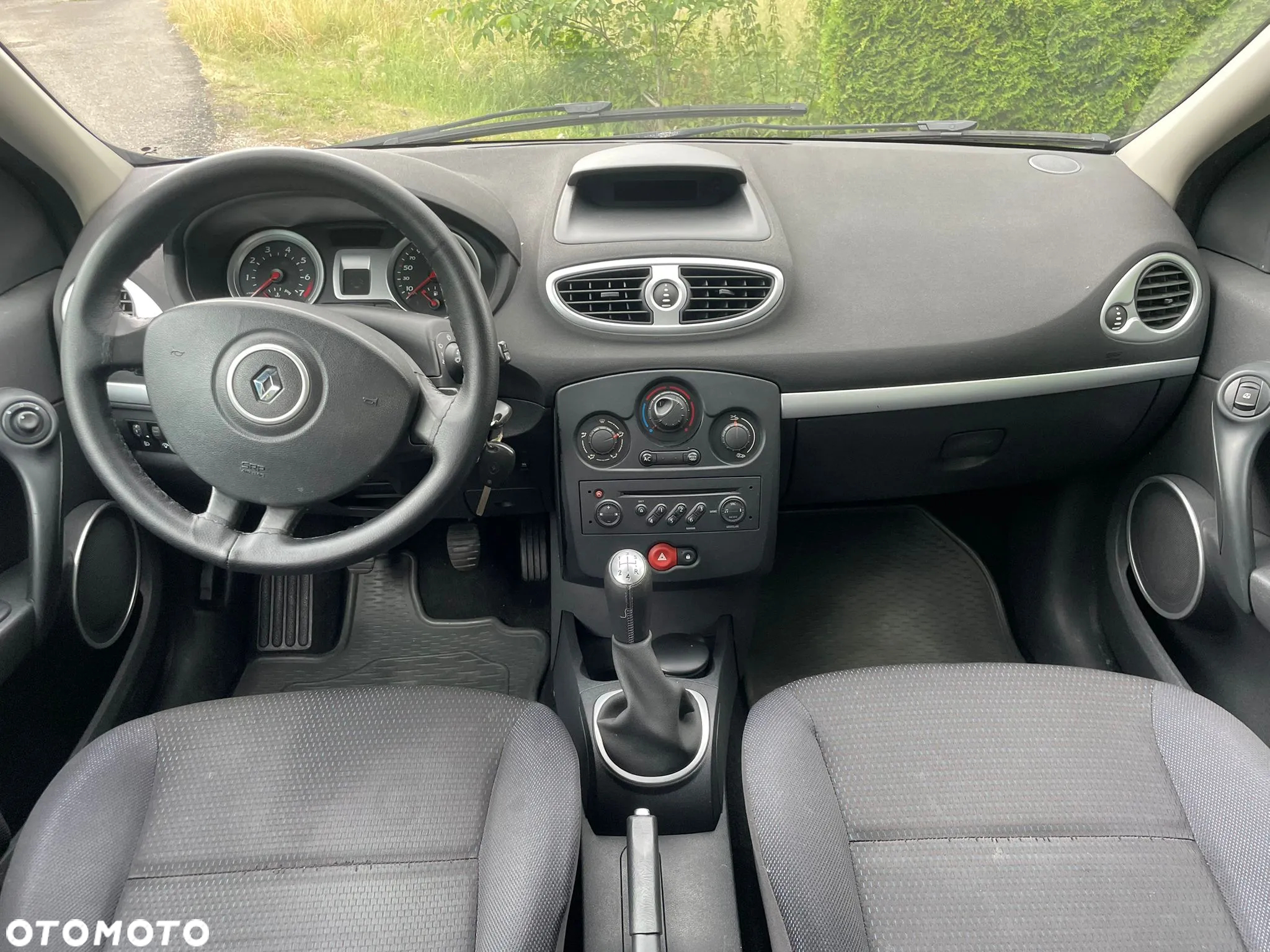 Renault Clio 1.2 16V 75 Dynamique - 15