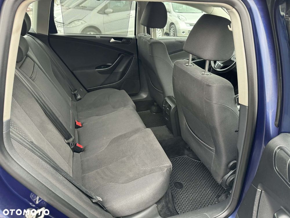 Volkswagen Passat 1.4 TSI Highline - 22