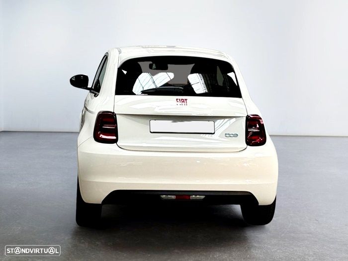 Fiat 500e (RED) - 6