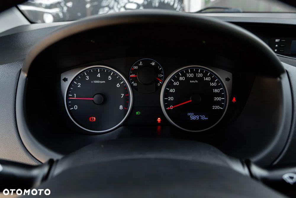 Hyundai i20 1.2 Trend - 27