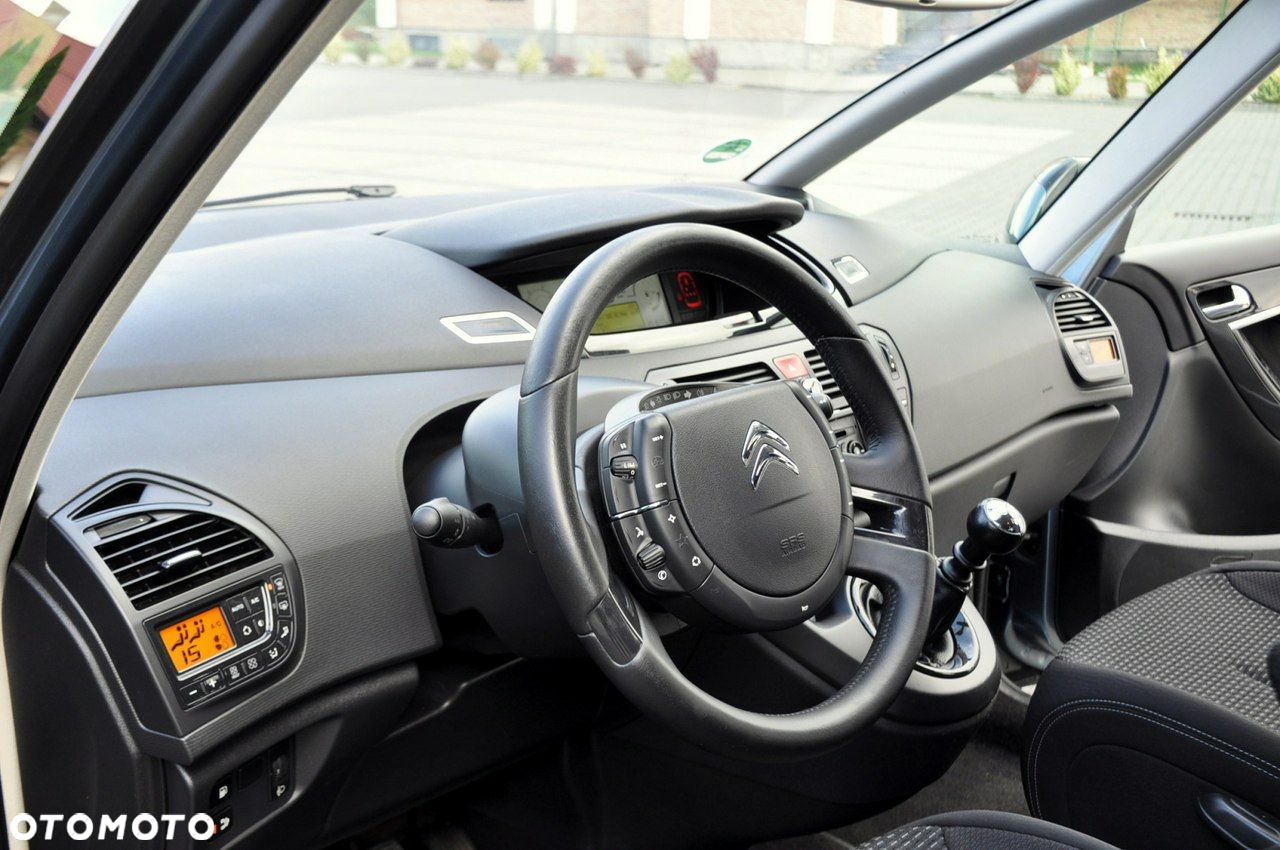 Citroën C4 Grand Picasso - 25