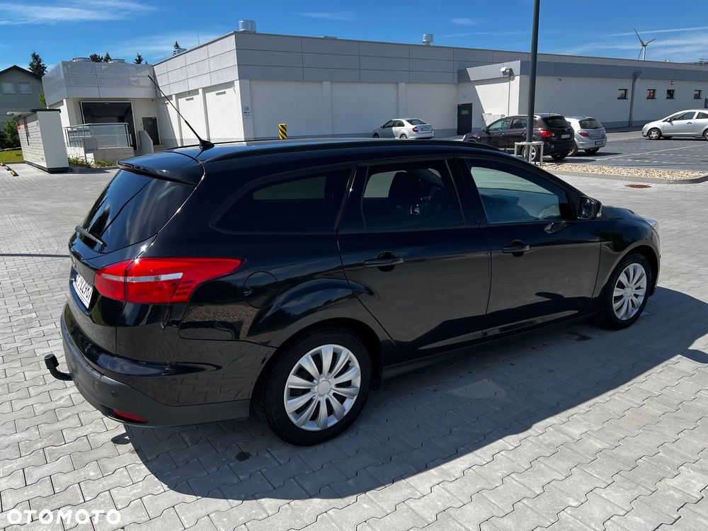 Ford Focus 1.5 TDCi Trend - 6