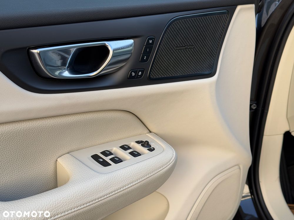 Volvo V60 B4 B DKG Inscription - 13