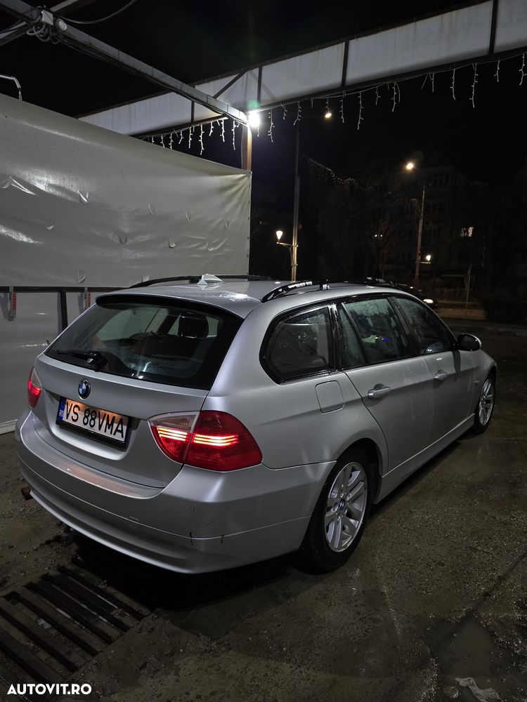 BMW Seria 3 320d DPF - 3