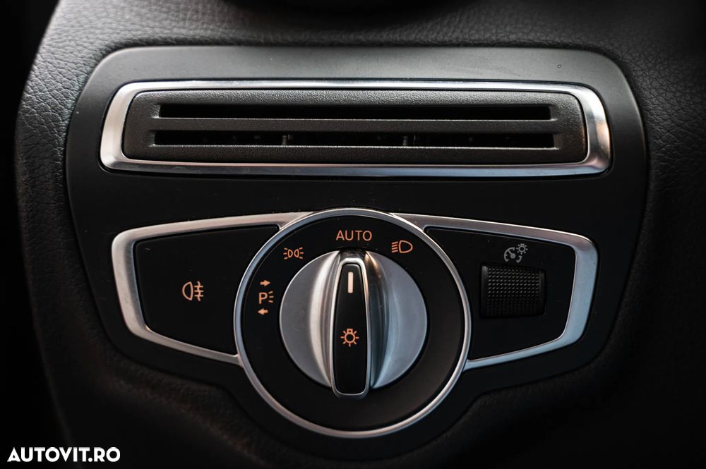 Mercedes-Benz C 220 d 9G-TRONIC Exclusive - 27