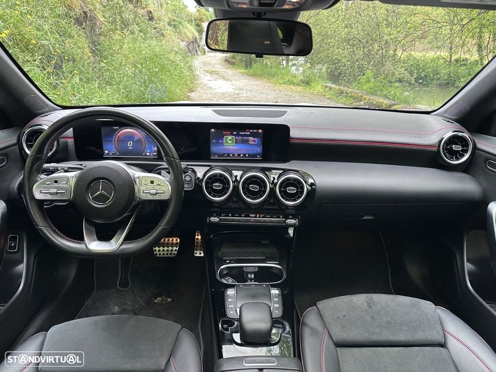 Mercedes-Benz CLA 250 e Shooting Brake AMG Line - 12