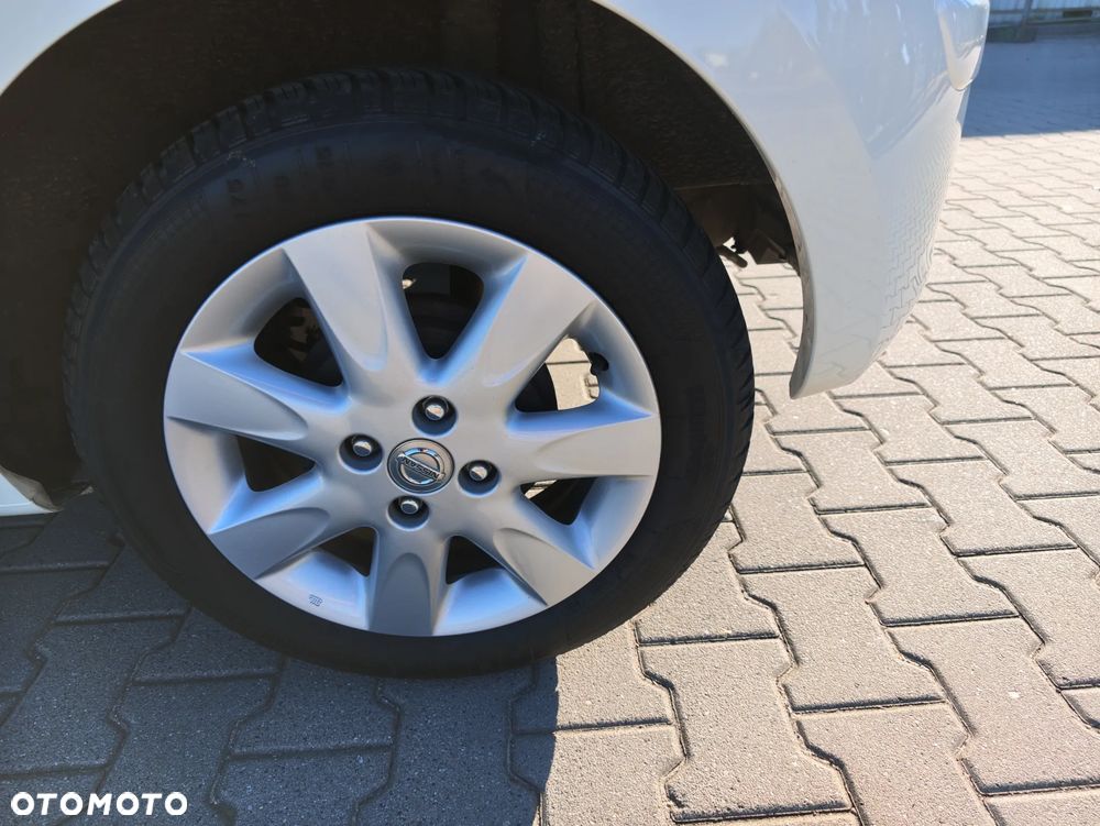 Nissan Micra 1.2 30 Jahre Edition - 27