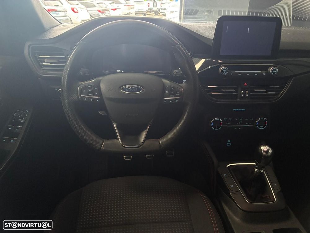 Ford Kuga 1.5 EcoBoost ST-Line - 34