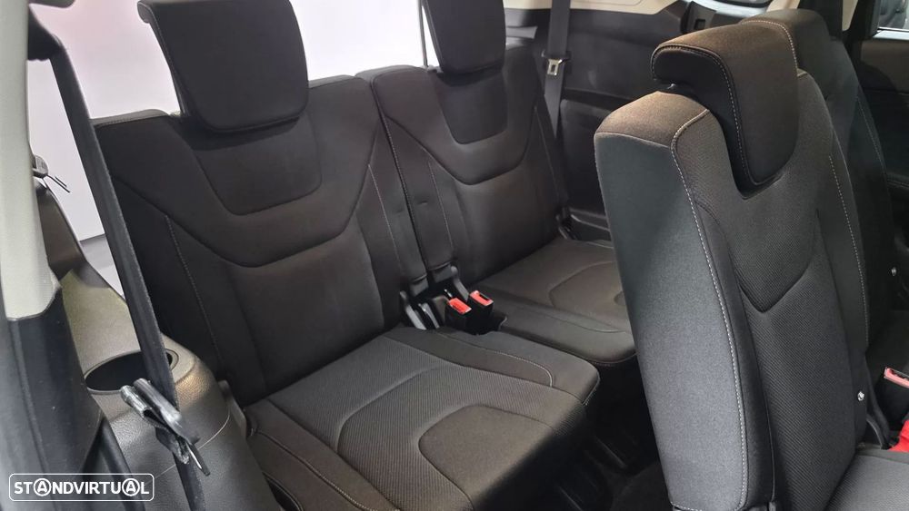 Ford S-Max 1.5 Eco Boost Start-Stopp TITANIUM - 39