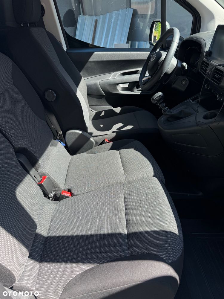 Toyota Proace City - 12