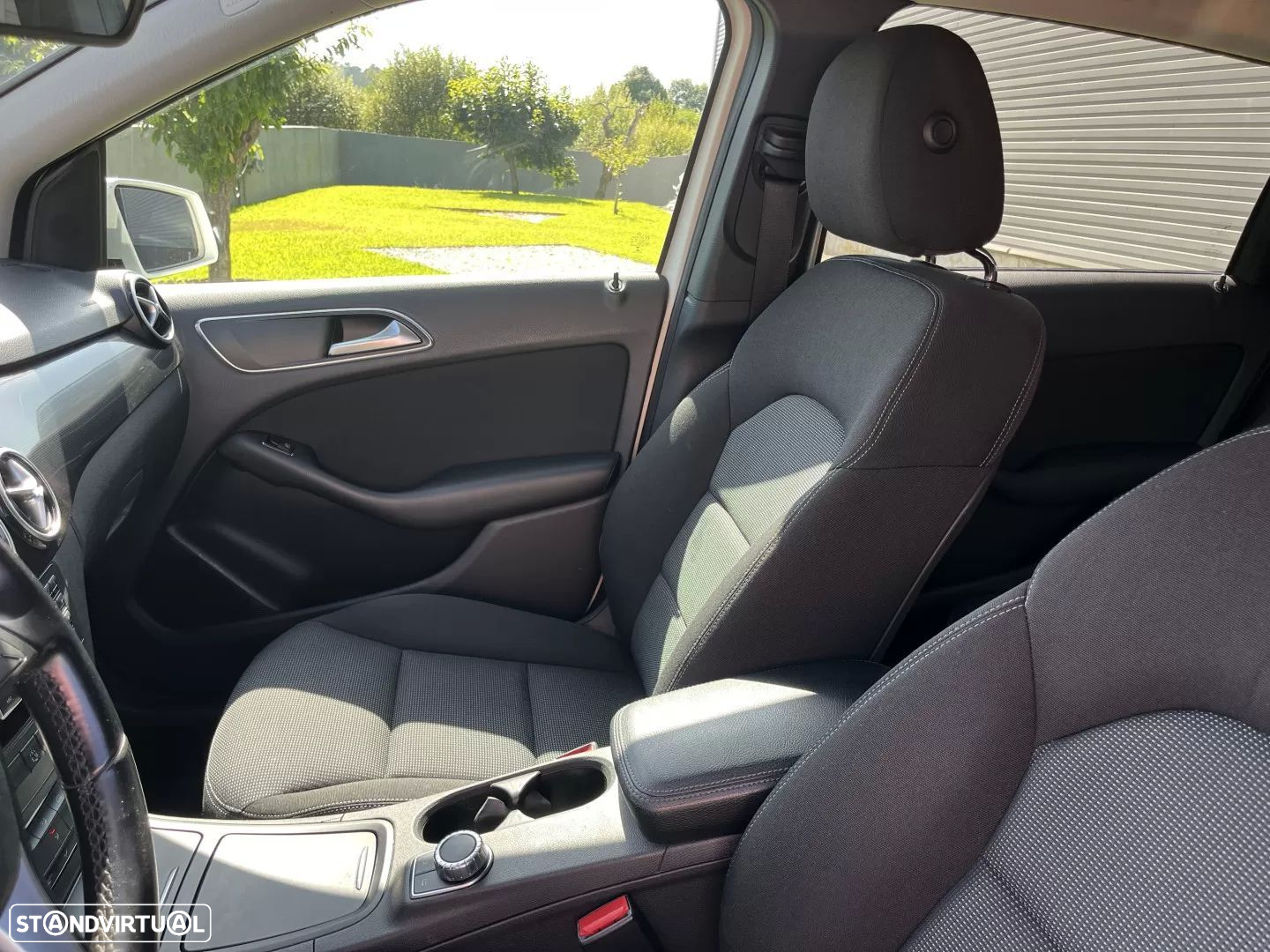 Mercedes-Benz B 220 d 7G-DCT Edition - 24