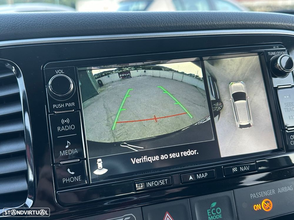 Mitsubishi Outlander 2.0 Intense Navi - 40