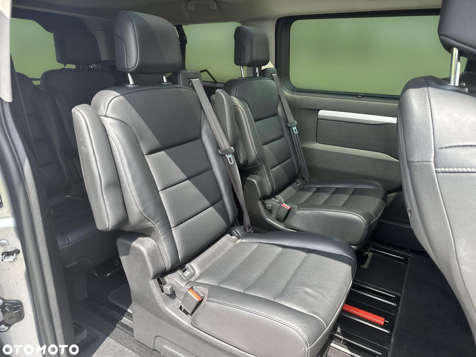 Toyota Proace Verso 2.0 D4-D Long VIP - 15
