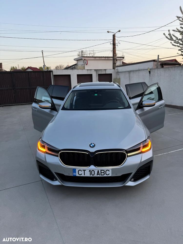 BMW Seria 5 530e Aut. Luxury Line - 2