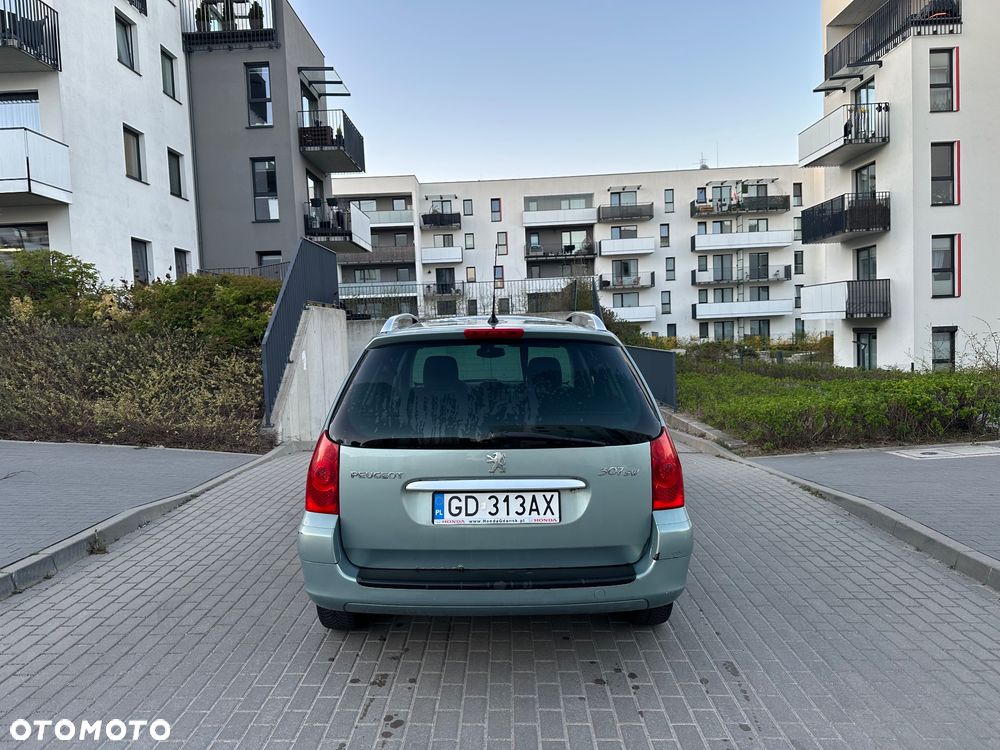 Peugeot 307 SW 110 Premium - 5