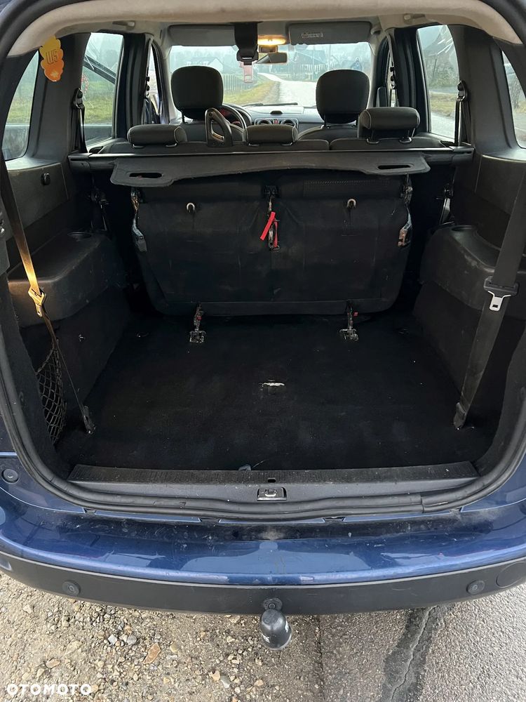 Dacia Lodgy 1.6 SCe Laureate S&S - 17