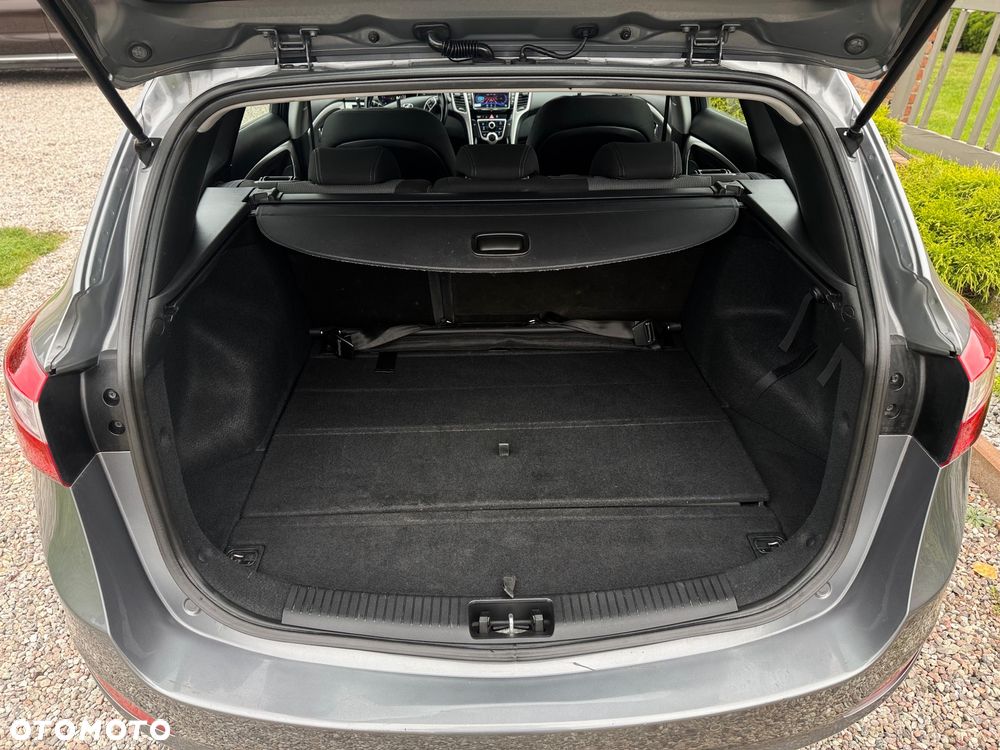 Hyundai i30 1.6 CRDi BlueDrive Classic - 16