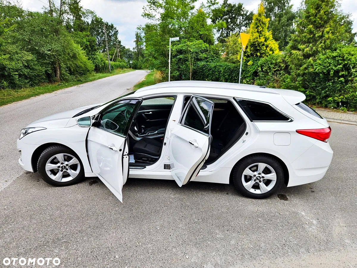 Hyundai i40 i40cw 2.0 Premium - 20