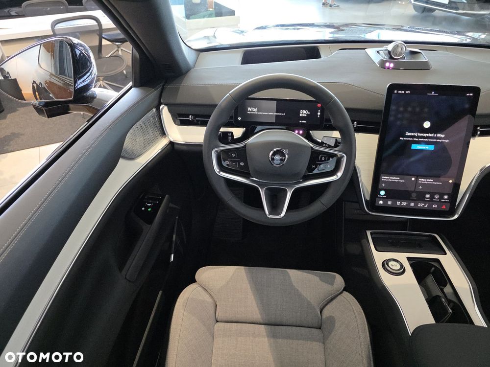 Volvo EX90 - 10
