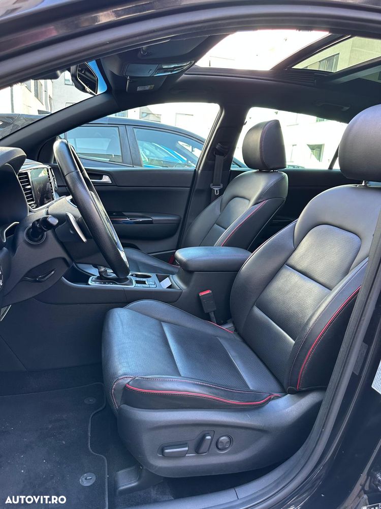 Kia Sportage 2.0 CRDI AWD Eco-Dynamics+ (48V M-H) Aut. GT LINE - 9