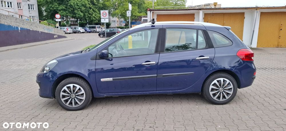 Renault Clio 1.2 16V 75 Dynamique - 9