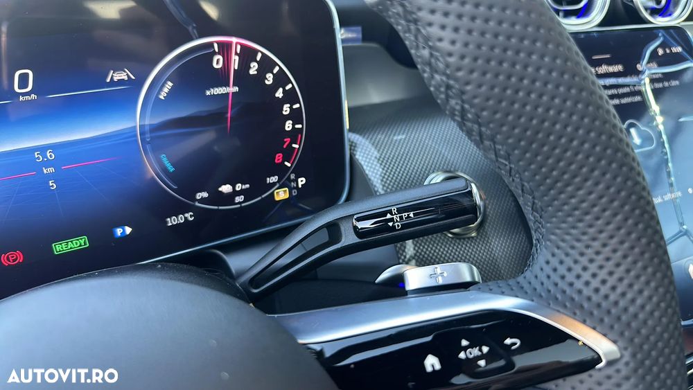 Mercedes-Benz GLC 300 e 4Matic 9G-TRONIC AMG Line Advanced - 13