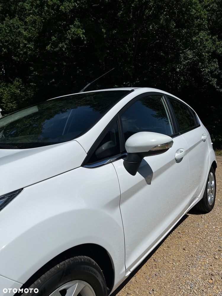 Ford Fiesta 1.0 Titanium EU6 - 19