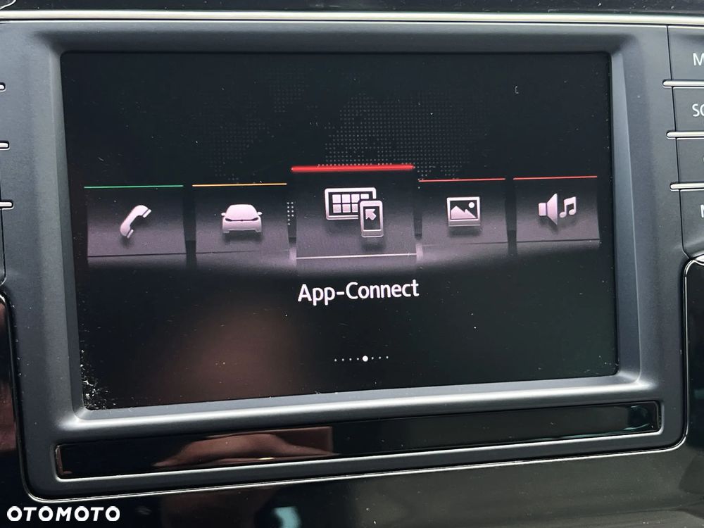 Volkswagen Passat 2.0 TDI SCR DSG Highline - 28