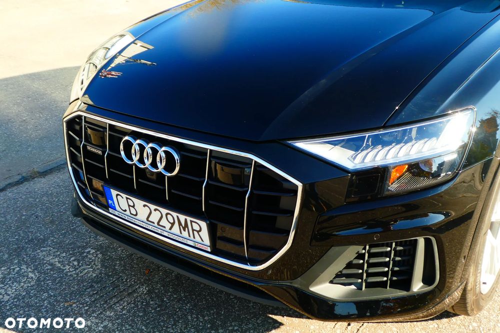 Audi Q8 55 TFSI mHEV Quattro Tiptronic - 9