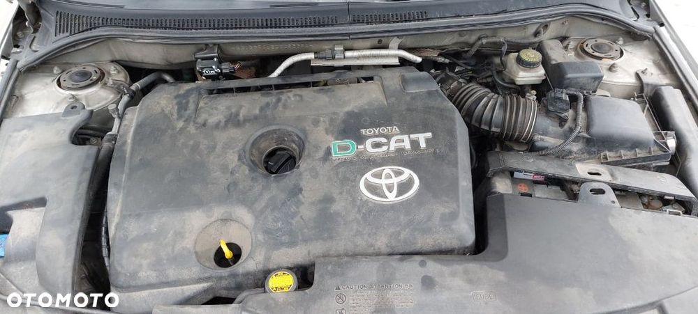 TOYOTA Avensis t25 2,2 D-CAT turbo turbosprezarka - 1