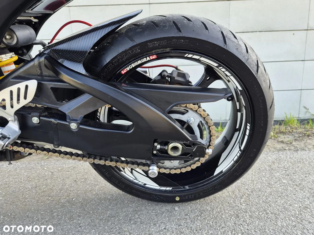 Suzuki GSX-R - 26