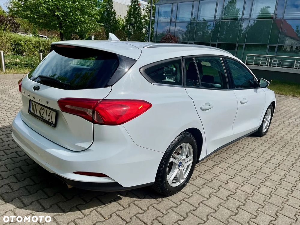Ford Focus 1.5 EcoBlue Trend Edition - 4