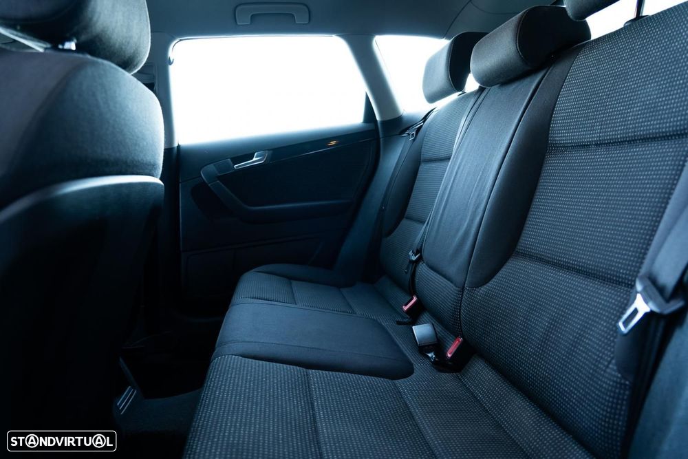 Audi A3 Sportback 2.0 TDi Ambiente - 5