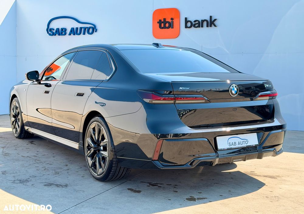 BMW Seria 7 730d xDrive - 31