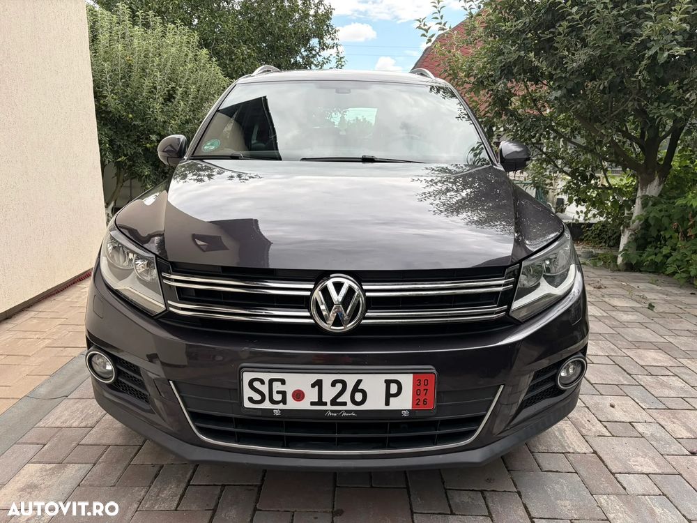 Volkswagen Tiguan 2.0 TDI SCR BlueMotion Technology Lounge Sport & Style - 2