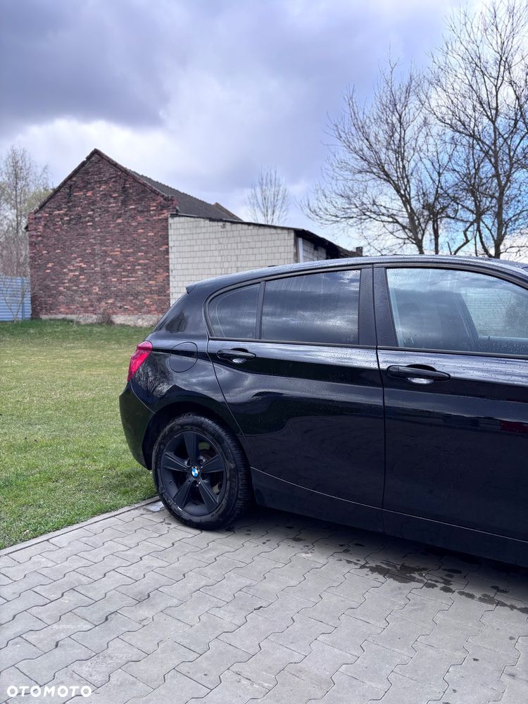 BMW Seria 1 118d - 8