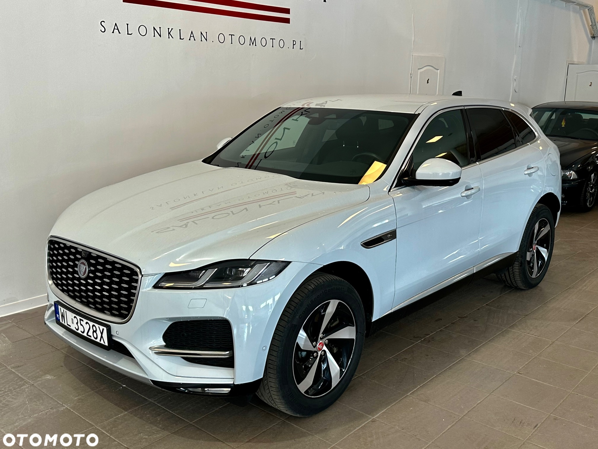 Jaguar F-Pace 2.0 P400e PHEV AWD SE - 19