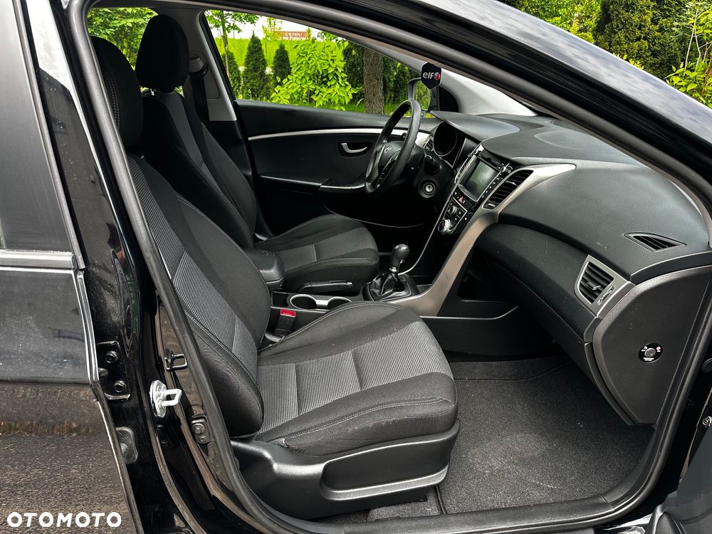 Hyundai i30 1.4 Premium - 6