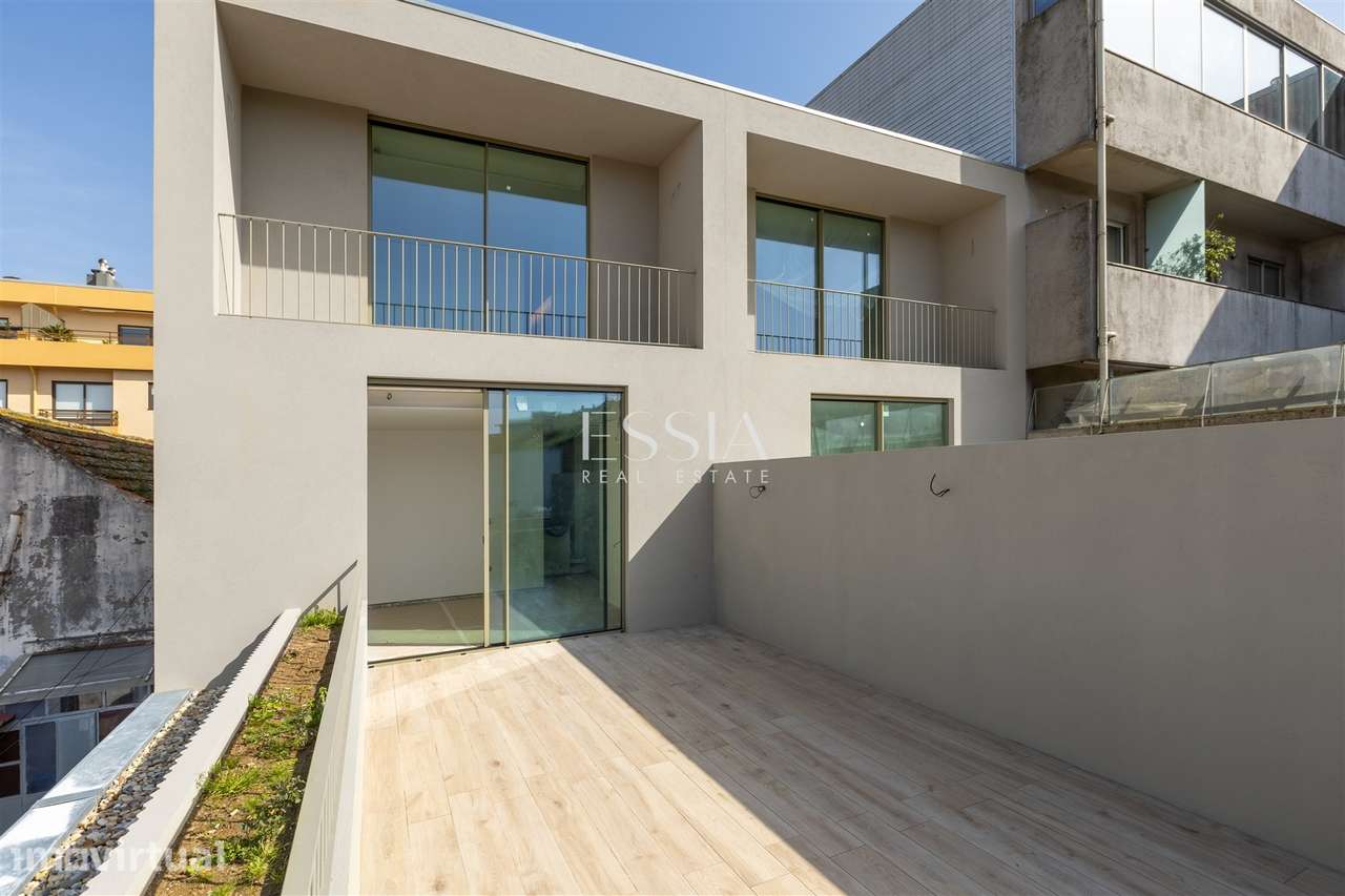 T4 Terraço Jardim e Piscina Matosinhos Sul | Moradia perto Praia Mar - Grande imagem: 2/26