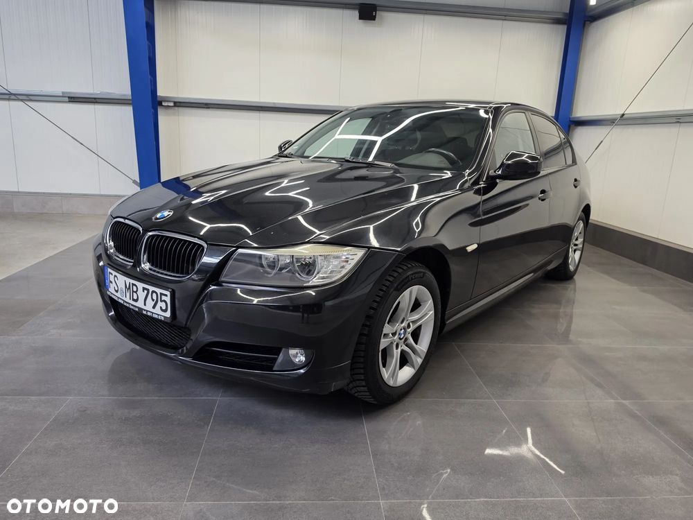 BMW Seria 3 318i - 2