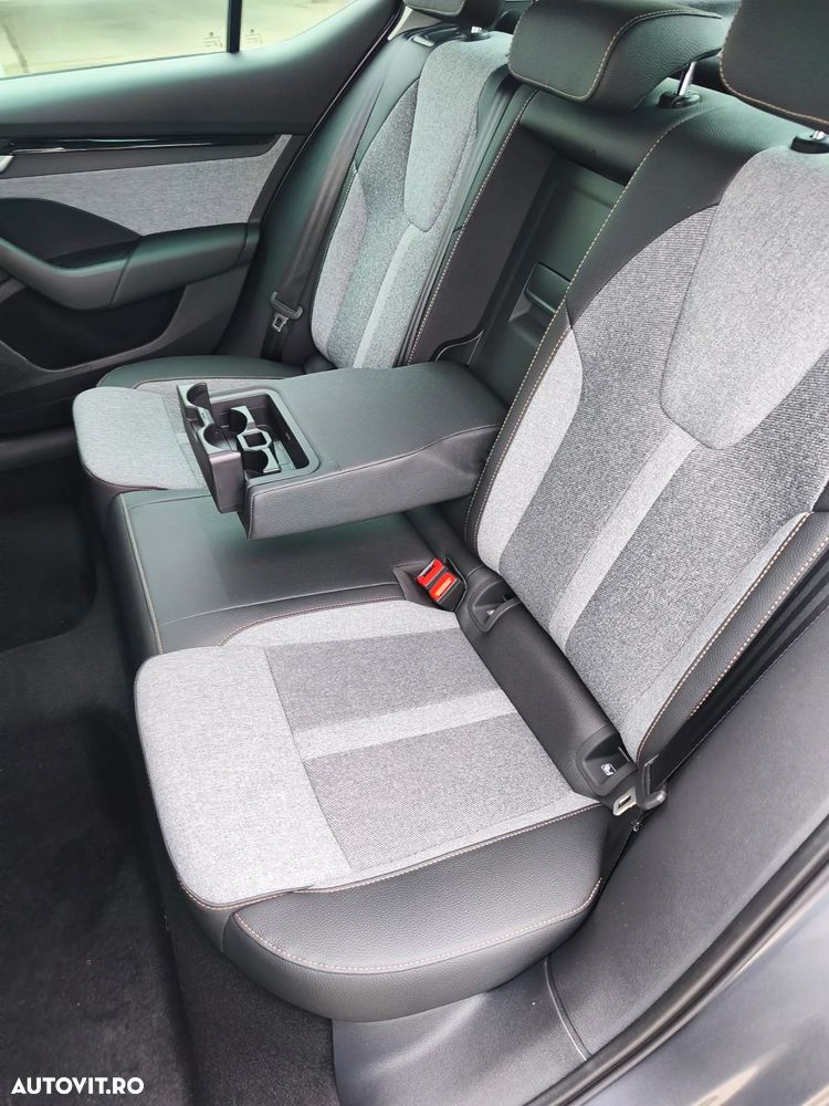 Skoda Octavia 1.5 TSI 115 CP DSG MHEV Selection - 11