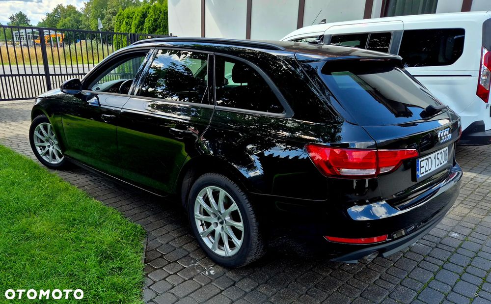 Audi A4 Avant - 28