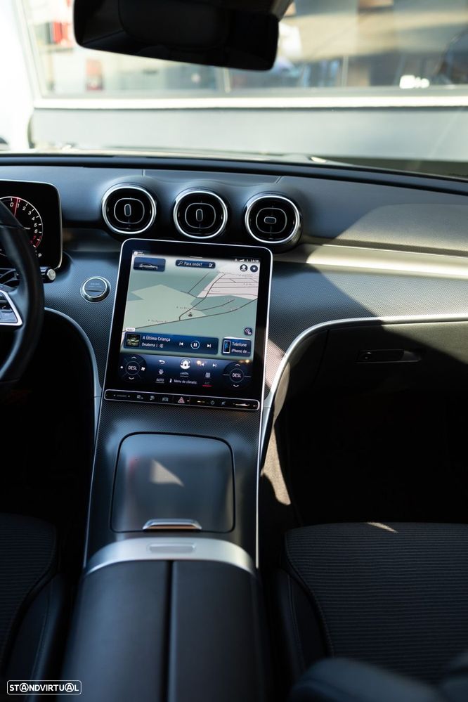 Mercedes-Benz C 300 e Avantgarde - 35